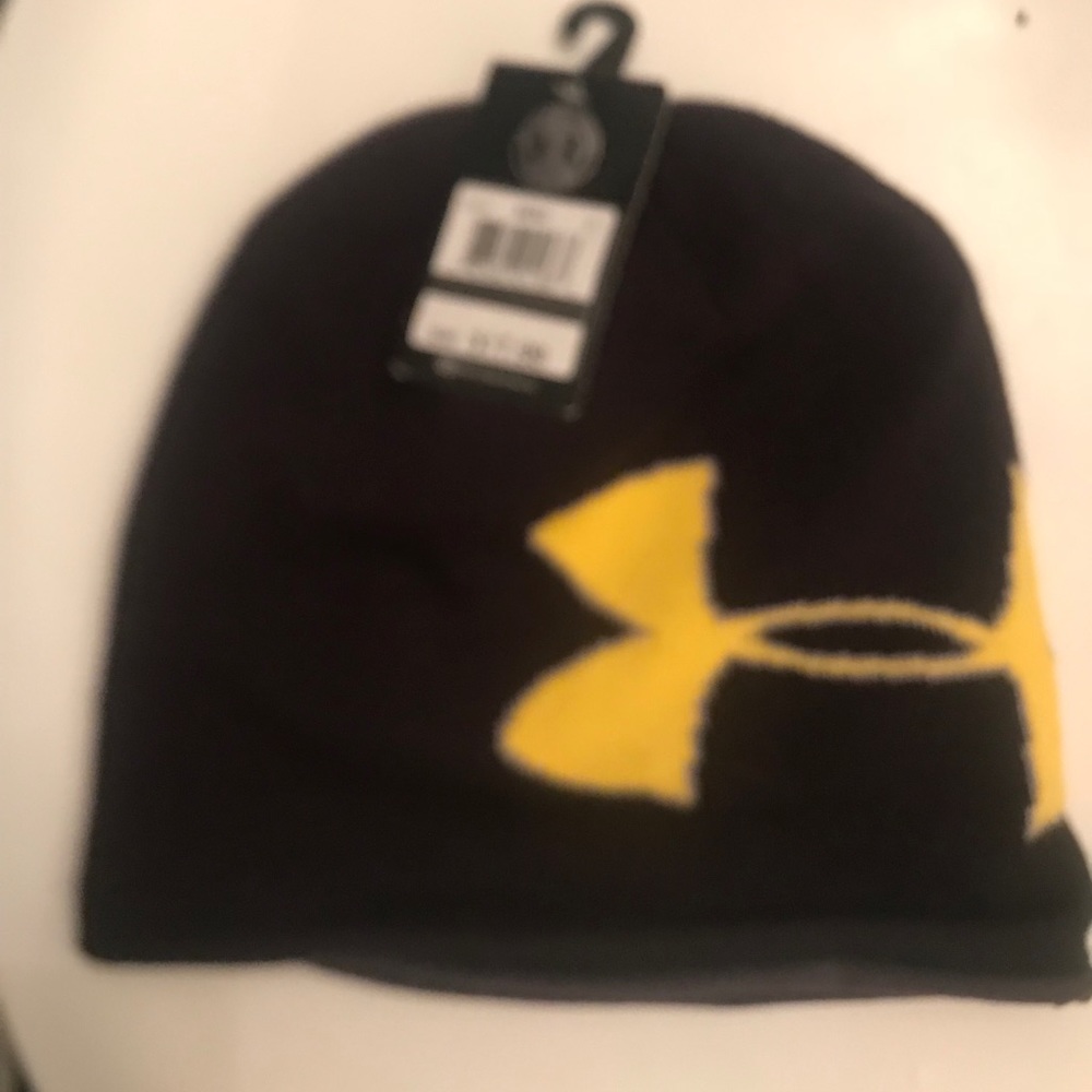 Under Armour Beanie Tags Attached